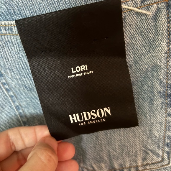 Hudson jeans denim short in size 26 - Picture 4 of 7